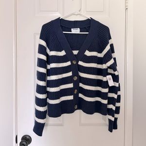 Old Navy chunky cardigan